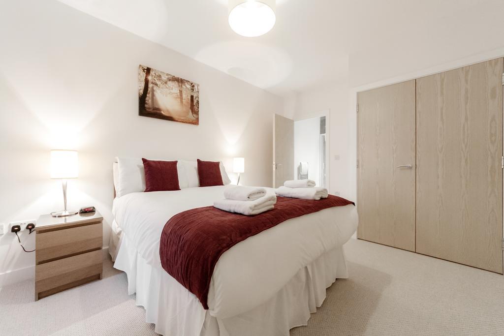Roomspace Serviced Apartments - Nouvelle House Саттон Номер фото
